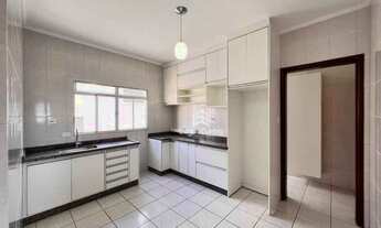 Imagem 3: Apartamento com 2 dormitórios à venda, 67 m² por R$ 249.000 - Jardim Vitória - Poços de Ca