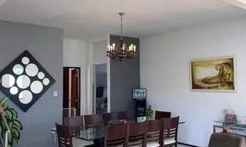 Imagem 6: Linda Casa Duplex no Quintas do Calhau Área Construída: 250m2 Área Total: 600m2