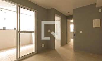 Imagem 3: Apartamento à Venda - Vila Augusta, 2 Quartos, 44 m2