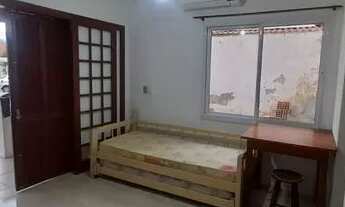 Imagem 3: Kitnet/conjugado para aluguel possui 40 metros quadrados com 1 quarto