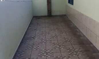 Imagem: CASA PÁRA LOCAÇÃO AO LADO CONDOMÍNIIO