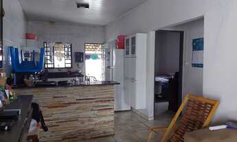 Imagem: Casa no alto da lapa com barraco