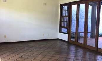 Imagem 7: Casa de condomínio para aluguel tem 460 metros quadrados com 4 quartos