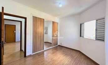 Imagem 2: Apartamento com 2 dormitórios à venda, 67 m² por R$ 249.000 - Jardim Vitória - Poços de Ca