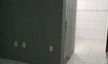 Imagem: Aluga se uma cs fundo primeiro andar