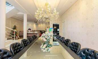 Imagem 7: Casa com 5 quartos para alugar, 565 m² por R$ 9.900,00/ano - Novo Mundo - Curitiba/PR