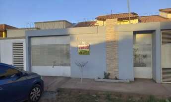 Imagem: Vende-se esta casa no bairro Maracanã