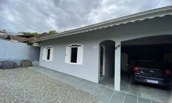 Imagem 2: Casa no Bairro Santa Catarina "Locação" Semi-Mobiliado