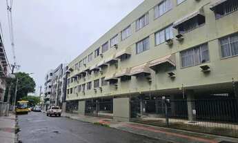 Imagem: Alugo J.Penha. 2 qtos Dep.Gar.80m2.Arm.Portaria.Prox.Ufes