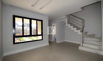 Imagem 7: CURITIBA - Sobrado Padrão - Água Verde