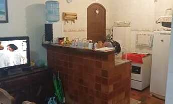 Imagem 3: VENDO, PRÓXIMO A PRAIA DO PERÓ E CONCHA