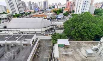 Imagem 3: Apartamento à venda em Vila Mariana com 80 m², 2 quartos, 1 vaga