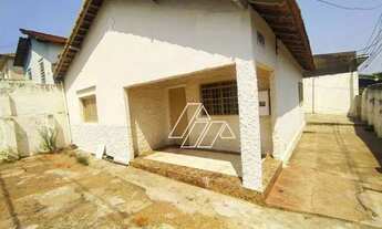 Imagem 2: Casa com 2 dormitórios para alugar, 150 m² por R$ 1.320,00/mês - Jardim Marília - Marília