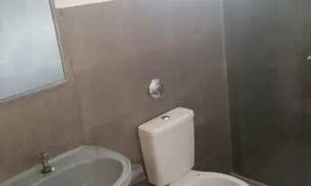 Imagem 3: CASA - FUNDOS Casa com 3 dormitórios