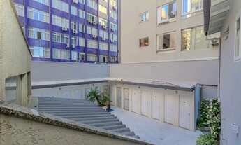 Imagem 7: Apartamento de 3 suites e 1 vaga de garagem frente mar em Balneário Camboriú/SC