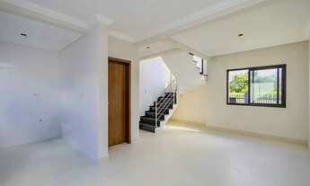 Imagem 3: Sobrado à venda com 3 quartos em Santa Felicidade em Curitiba