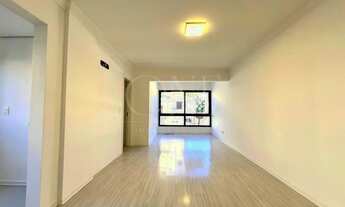 Imagem 3: Apartamento 2 dormitórios com 2 vagas de garagem no Bairro Higienópolis