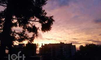 Imagem 3: Apartamento à venda em Petrópolis com 74 m², 2 quartos, 1 vaga