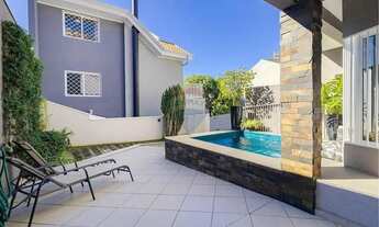 Imagem 6: Sobrado condomínio Ecoville, 3 quartos, 1 suíte máster com closet, churrasqueira e piscina