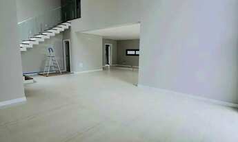 Imagem 4: Casa alto padrão com 3 suítes sendo 1 master e 5 vagas - América