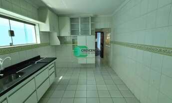 Imagem 7: Belo sobrado na Vila Eldízia