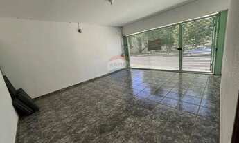 Imagem 3: Encantadora Casa no Jardim Stábile com Piscina!