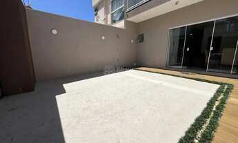 Imagem 3: Sobrado com 3 suítes, espaço gourmet com churrasqueira - Praia dos Amores, Balneário Cambo