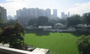 Imagem: Jardim Europa! Em frente ao Clube Pinheiros!