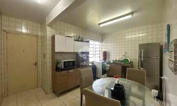 Imagem 7: Casa com 4 dormitórios no bairro Primeiro de Maio