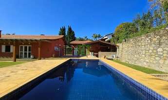 Imagem 3: Casa Térrea para Venda no Condomínio Fechado Colinas, Ibiúna, Piscina e Espaço Gourmet, Cu