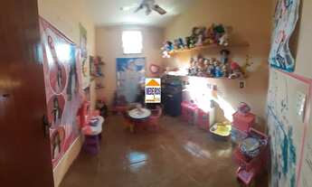 Imagem 7: Casa para Venda em Rio de Janeiro, Rocha Miranda, 5 dormitórios, 2 suítes, 4 banheiros, 1