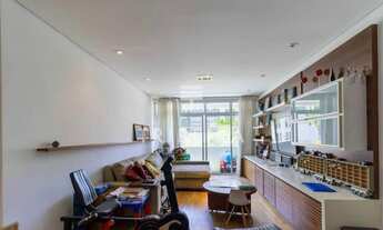 Imagem 2: Imóvel reformado de 123m², com 2 dormitórios (sendo 1 suíte)