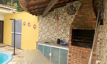 Imagem 5: Alugo uma excelente casa. * /