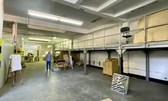 Imagem 2: Galpão/Armazém/Deposito com 1335 M² de área construída em 3 pavimentos - Bairro Cambuci