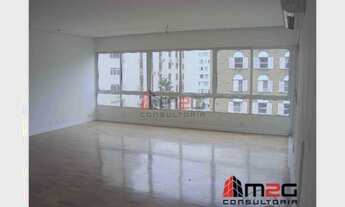 Imagem 2: Apartamento de 165m² próximo ao Metrô Consolacão com 2 vagas de garagem