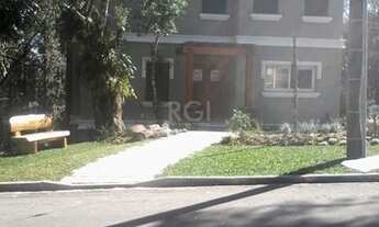 Imagem 3: Gramado - Casa Padrão - Floresta