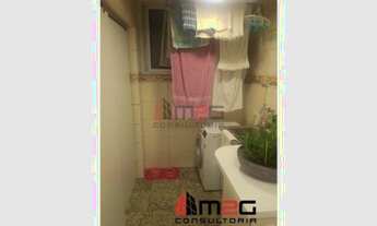 Imagem 2: Apartamento de 2 Dormitórios e 2 Vagas para Venda na Vila Ipojuca