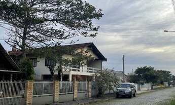 Imagem: Casa na Prainha em São Francisco do Sul