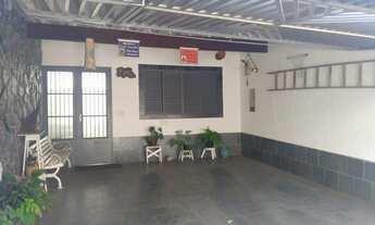 Imagem 4: Térrea para venda possui 121 metros quadrados com 2 quartos