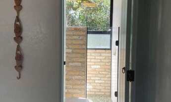 Imagem 2: ?Trata-se de um imóvel amplo, bonito e rodeado pela natureza há 5 minutos de carro do cent