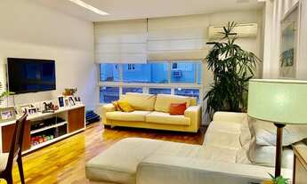 Imagem 2: Apartamento para venda com 124 metros quadrados com 3 quartos em Lagoa - Rio de Janeiro