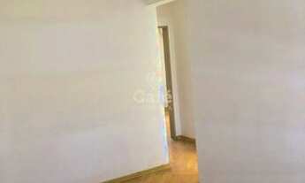 Imagem 7: Apartamento De 2 Dormitórios, Sala de Estar, Banheiro Social, Cozinha e Estacionamento no