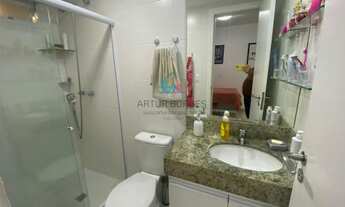 Imagem 5: Apartamento em Patamares com 3 quartos, 2 vagas de garagem com dependência, vista mar em P