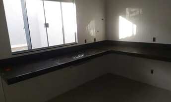 Imagem 3: Vendo Casa de 03 quartos, sendo 01 suíte, novinha e aconchegante