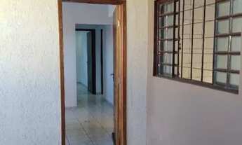 Imagem 2: Vendo/Troco casa 03 quartos