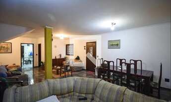 Imagem 4: Casa à Venda - Jardim América, 3 Quartos, 260 m2