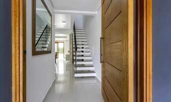 Imagem 5: Casa para Venda - 204m², 3 dormitórios, sendo 3 suites, 2 vagas - Espirito Santo