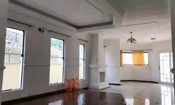 Imagem 3: Casa Alto Padrão para Aluguel com 4 dormitórios, sendo 4 suítes, 300,00m² Arujá 5 - Arujá