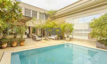 Imagem: Rua Bahia - Cobertura - Neo classico - Local