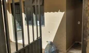 Imagem 4: Alugo kit 2 quartos etapa A rua do ponto verde e old texas